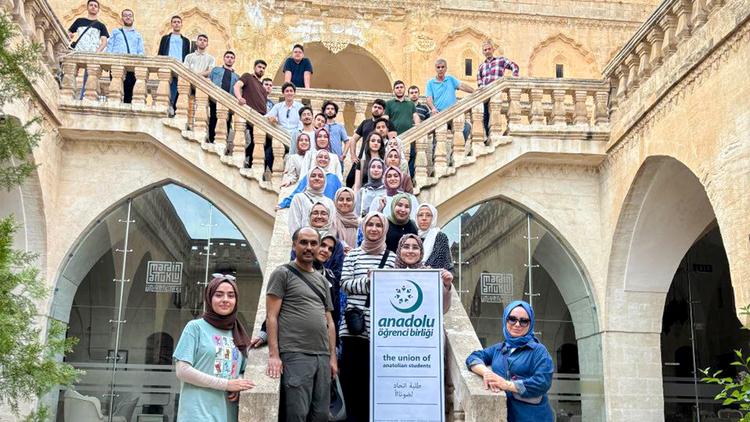 Anadolu Öğrenci Birliği'nden Mardin Gezisi