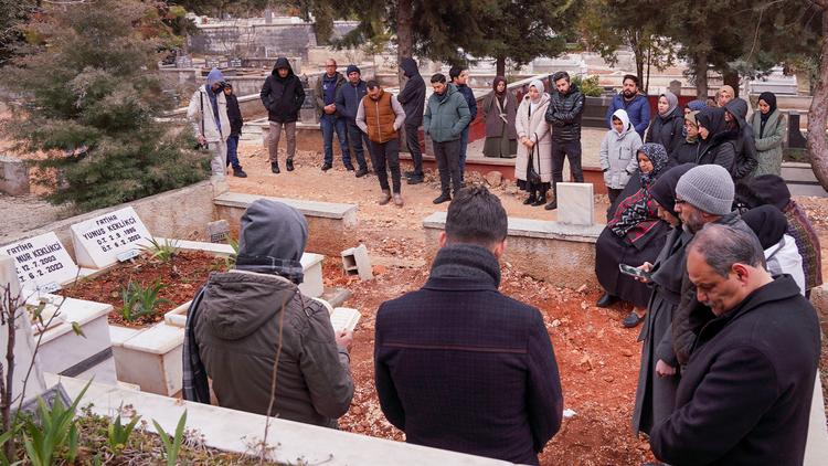 Graves of Yunus and Zeynep Keklikçi who lost their lives in the earthquake were visited