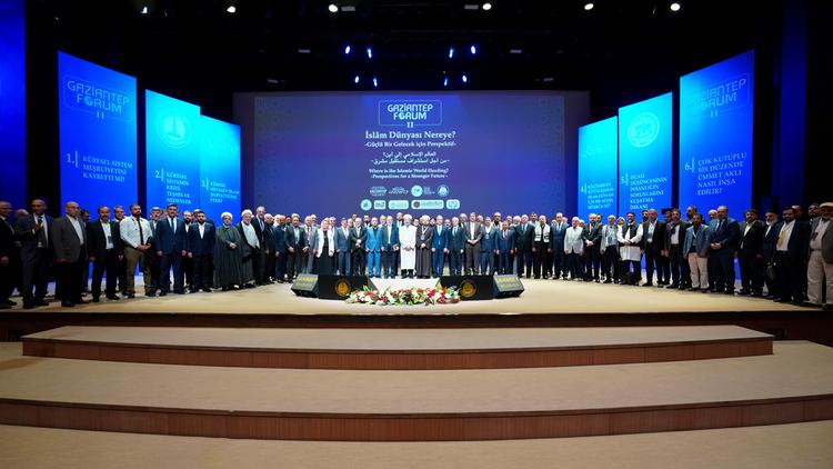 Gaziantep Forum II: “Where is the Islamic World Headed? – Perspective for a Strong Future” Held