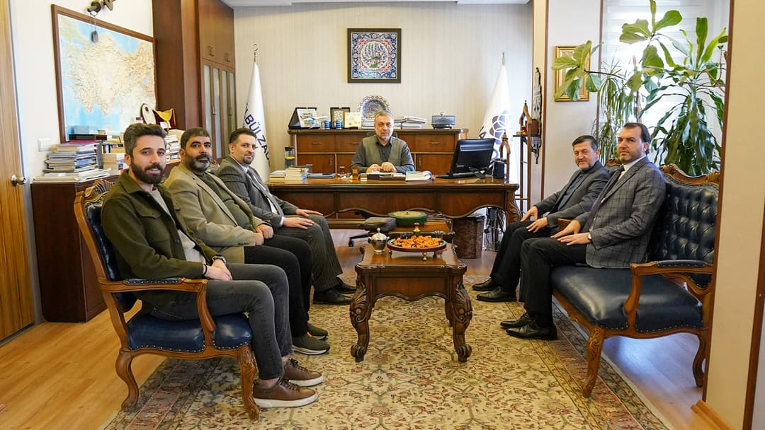 Halep Milletvekili Azzam Hancı Vakfımızı Ziyaret Etti