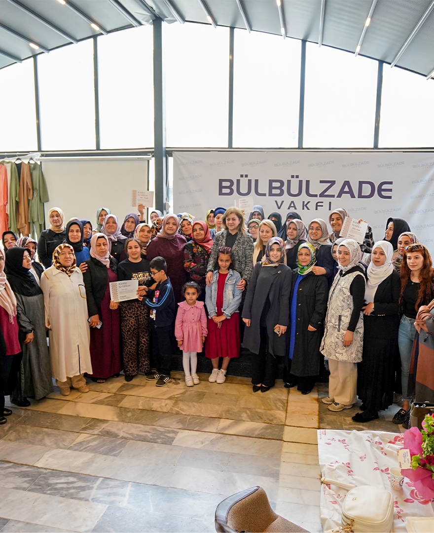 DİKİŞ ATÖLYELERİ SERGİSİ