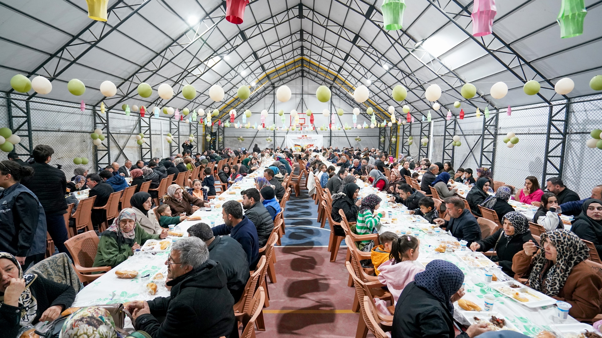 Bülbülzade Foundation Shared the Blessings of the Iftar Table in Nurdağı