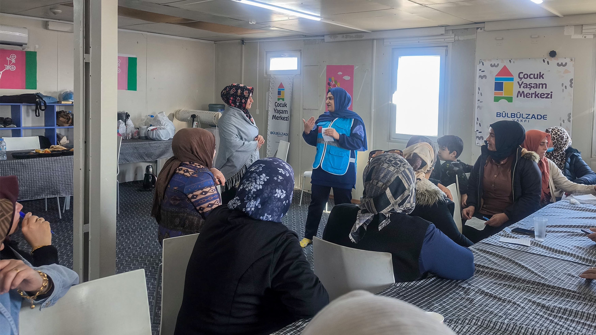 Deprem Bölgesi Çalışmaları Devam Ediyor